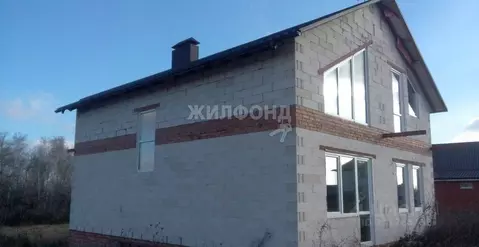 Дом в Белгородская область, Белгородский район, Головинское с/пос, с. ...