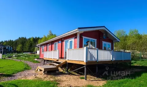 Дом в Ленинградская область, Выборгский район, Рощинское городское ...