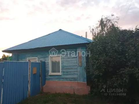 Коттедж в Волгоградская область, Котовский район, с. Моисеево ул. ...