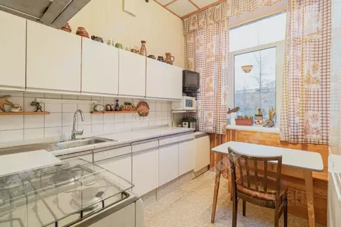 2-к кв. Санкт-Петербург Благодатная ул., 51 (53.6 м)