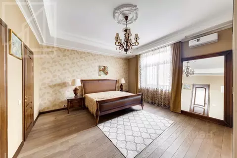 5-к кв. Москва Гончарная ул., 26к1 (193.0 м)