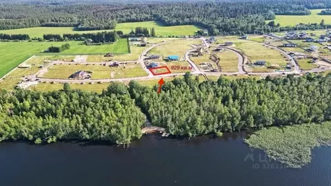 Участок в Ленинградская область, Приозерский район, Раздольевское ...