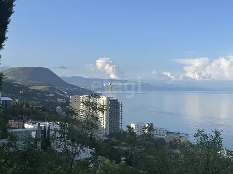 Участок в Крым, Алушта муниципальный округ, пос. Утес ул. Виноградная ...
