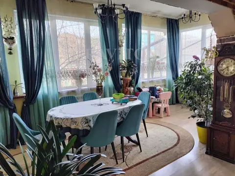 Дом в Алтай, Горно-Алтайск Тимуровский пер. (188 м)
