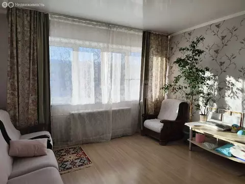 3-комнатная квартира: посёлок Рощино, улица Ленина, 12 (76.8 м)