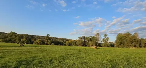 Участок в Московская область, Клин городской округ М-10 Россия, 77-й ...