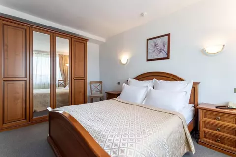 Комната Иркутская область, Иркутск ул. Сухэ-Батора, 7 (60.0 м)