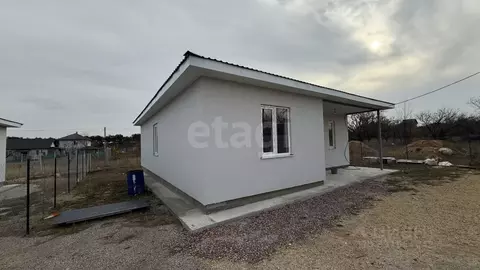 Дом в Крым, Симферопольский район, 3-й массив садовые участки  (100 м)