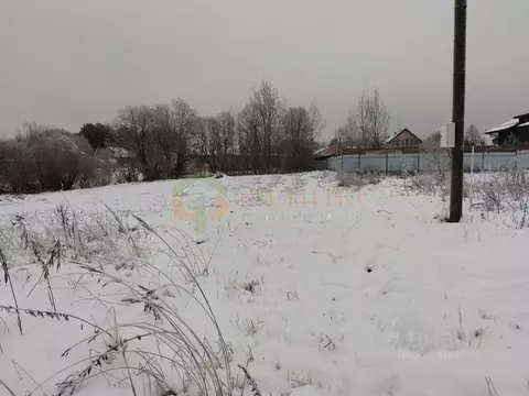 Участок в Ленинградская область, Выборгский район, пос. Первомайское ...