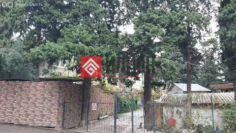 2-комнатная квартира: Ялта, Загородная улица, 1 (69 м)