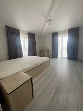 2-к кв. Севастополь ул. Парковая, 10/4 (80.0 м)