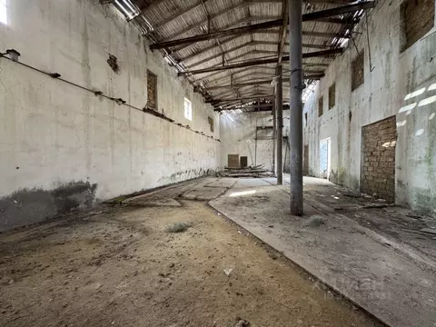 Производственное помещение в Крым, Сакский район, с. Митяево ул. ...