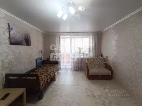 2-к кв. Самарская область, Сызрань просп. 50 лет Октября, 48 (49.5 м)