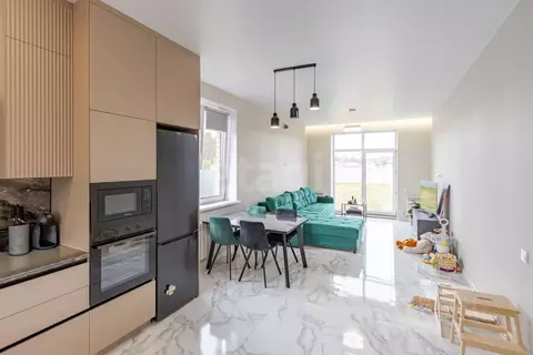 Дом в Тюменская область, Тюменский муниципальный округ, с. Успенка ул. ...