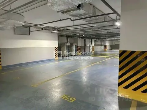 Гараж в Санкт-Петербург наб. Реки Фонтанки, 76к2 (31 м)