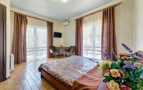 Помещение свободного назначения в Краснодарский край, Геленджик ул. ...