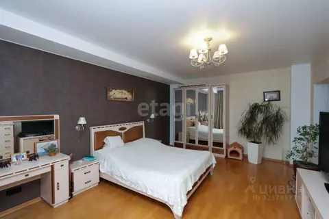 5-к кв. Иркутская область, Иркутск ул. Александра Невского, 60 (181.3 ...