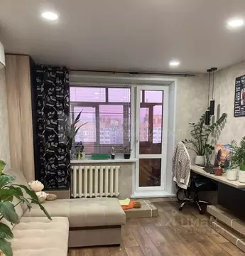 2-к кв. Тюменская область, Тюмень Народная ул., 10 (64.4 м)