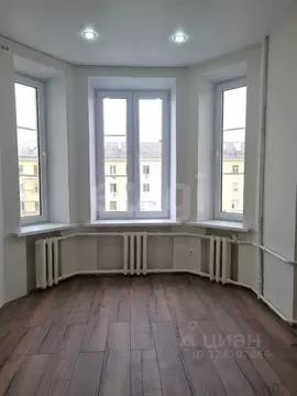 1-к кв. Волгоградская область, Волгоград ул. Дзержинского, 15 (35.9 м)