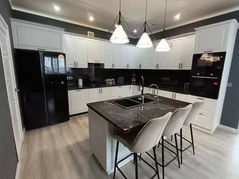 Дом в Астраханская область, Приволжский район, пос. Садовый ул. ...