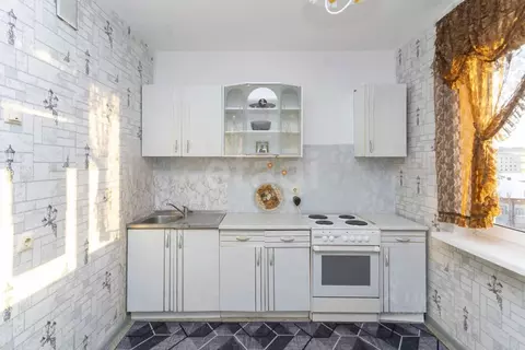 1-к кв. Тюменская область, Тюмень ул. 30 лет Победы, 44 (40.9 м)