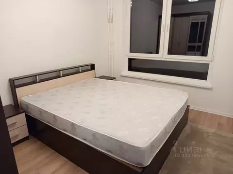 2-к кв. Москва Новоостаповская ул., 7к1 (60.0 м)