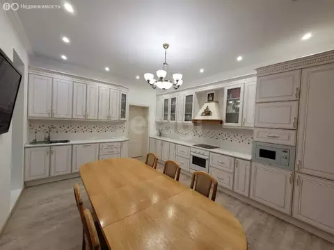 3-комнатная квартира: Тюмень, 6-й микрорайон, улица Валерии ...