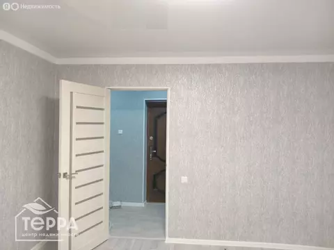 2-комнатная квартира: Стахановка, улица Ленина, 19 (48 м)