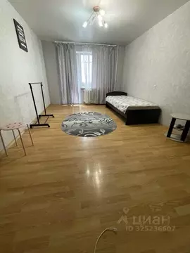 1-к кв. Свердловская область, Екатеринбург ул. Рабочих, 15 (40.0 м)