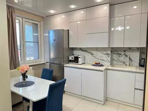 2-к кв. Кировская область, Киров ул. Калинина, 40 (56.1 м)