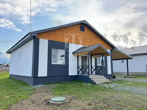 Дом в Свердловская область, Белоярский муниципальный округ, пос. ...