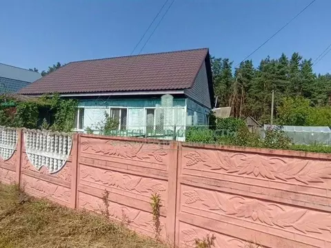 Дом в Брянская область, Брянский район, Свенское с/пос, пос. Пятилетка ...
