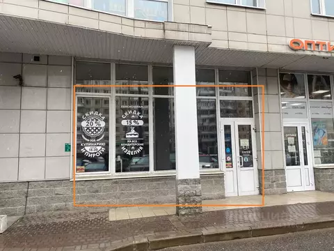 Торговая площадь в Санкт-Петербург просп. Авиаконструкторов, 2 (60 м)