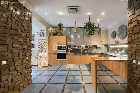 3-комнатная квартира: Москва, Новослободская улица, 11 (140 м)