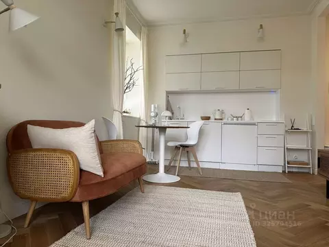 2-к кв. Москва Большая Сухаревская пл., 16/18С4 (25.0 м)