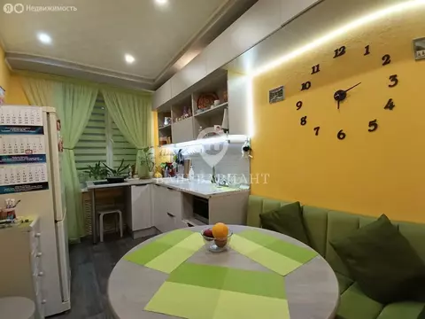 3-комнатная квартира: Рыбинск, Молодёжная улица, 9 (77.1 м)