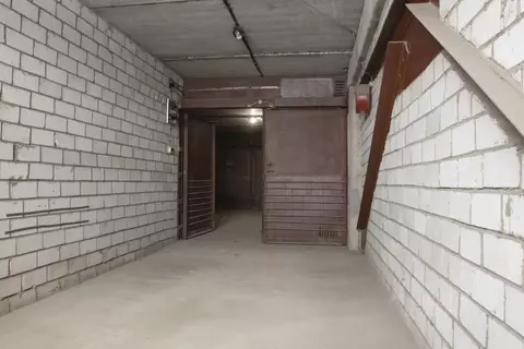 Гараж в Ярославская область, Ярославль просп. Октября, 73 (17 м)