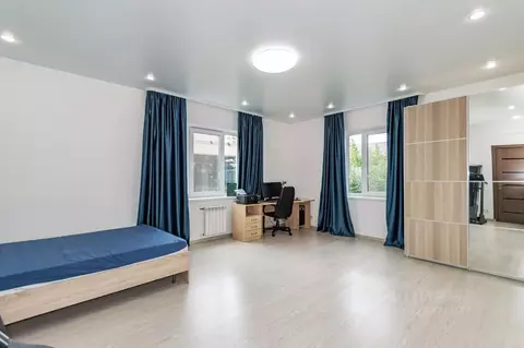 Коттедж в Свердловская область, Березовский ул. Коммунаров, 68 (205 м)