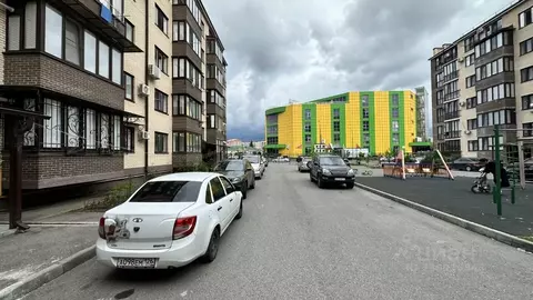3-к кв. Северная Осетия, Владикавказ просп. Героев Отечества, 4 (90.0 ...
