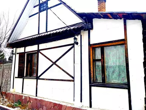 Дом в Свердловская область, Екатеринбург муниципальное образование, с. ...