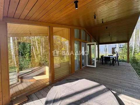 Дом в Калужская область, Боровский район, Совьяки с/пос, д. Петрово  ...