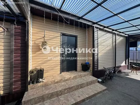 Дом в Новошахтинск, улица 7 Ноября, 1 (80 м)