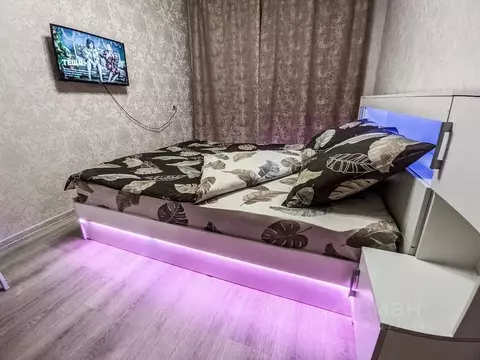 2-к кв. Челябинская область, Челябинск ул. Братьев Кашириных, 95 (56.0 ...