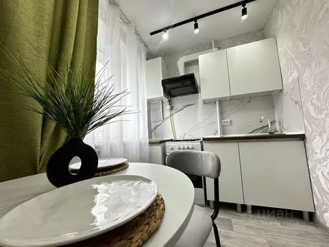 2-к кв. Чувашия, Чебоксары просп. 9-й Пятилетки, 3 (47.0 м)