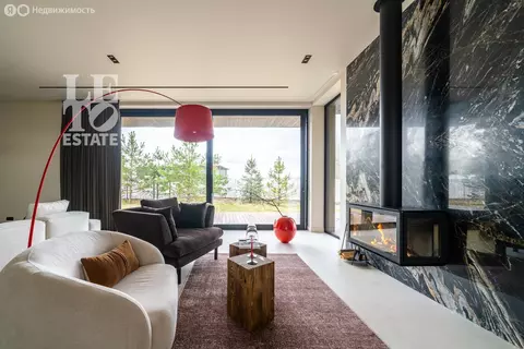 Дом в Одинцовский городской округ, посёлок Мозжинка (455 м)