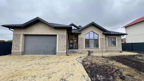 Дом в Белгородская область, Белгородский район, Дубовское с/пос, пос. ...