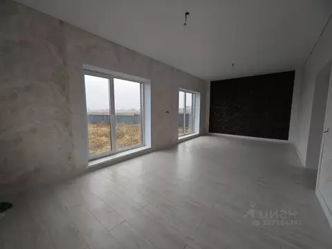 Дом в Башкортостан, Уфимский район, Дмитриевский сельсовет, д. ...