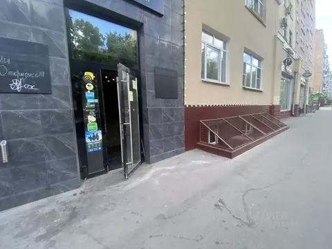 Торговая площадь в Москва ул. Серпуховский Вал, 3 (242 м)