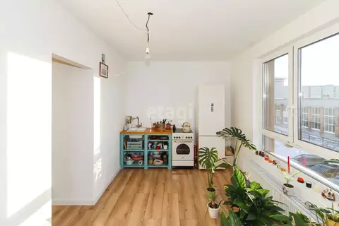 2-к кв. Тюменская область, Тюмень ул. Виктора Тимофеева, 9 (57.4 м)