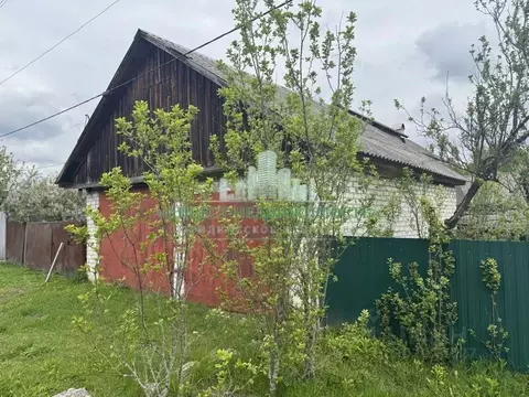 Дом в Брянская область, Навлинский район, Синезерское с/пос, пос. ...